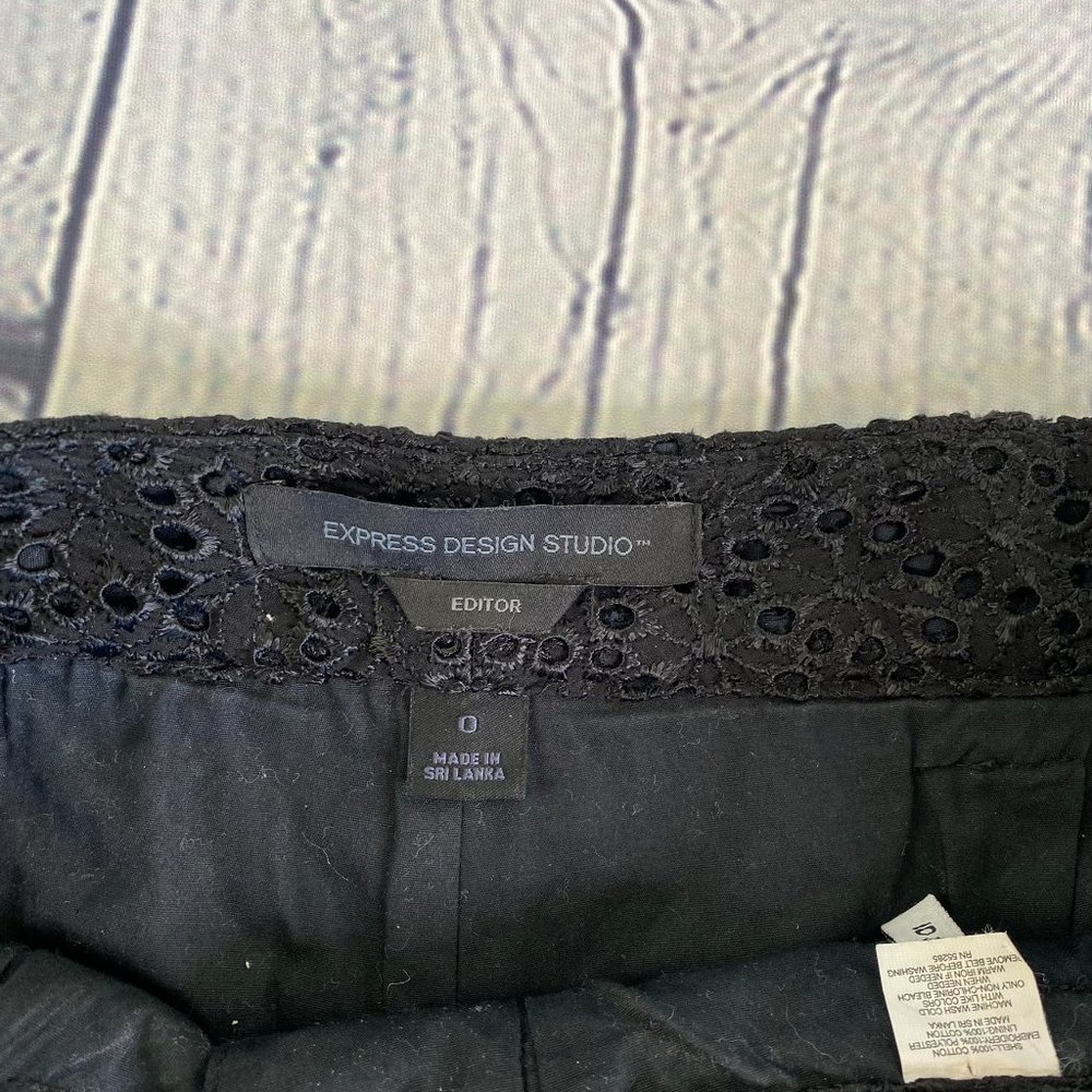 Express Design Studio Editor Eyelet Shorts Black - image 4